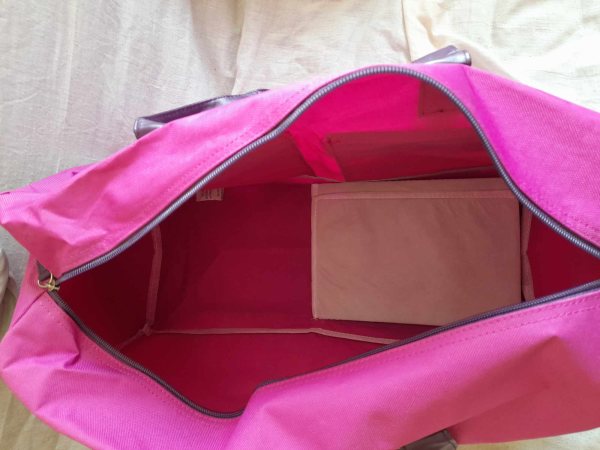 Annonce Sac de plage , sac cabas rose , blanc &agrave; fleurs