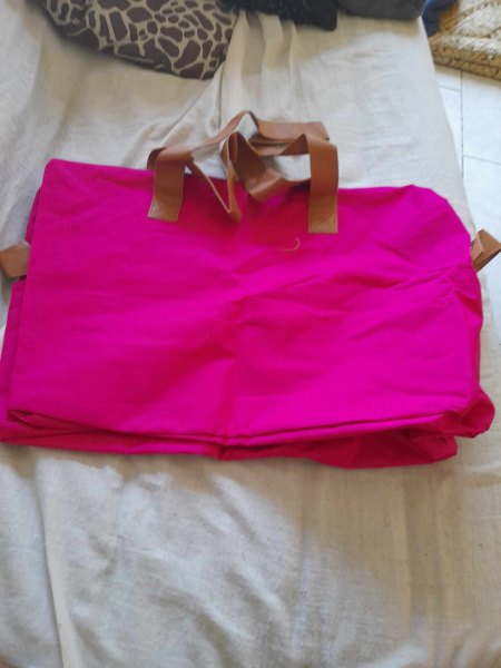 Annonce Sac de plage / sac cabasrose fluo