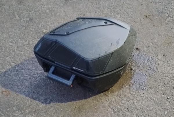 Annonce Sacoche droite yamaha tracer 9 gt 2026