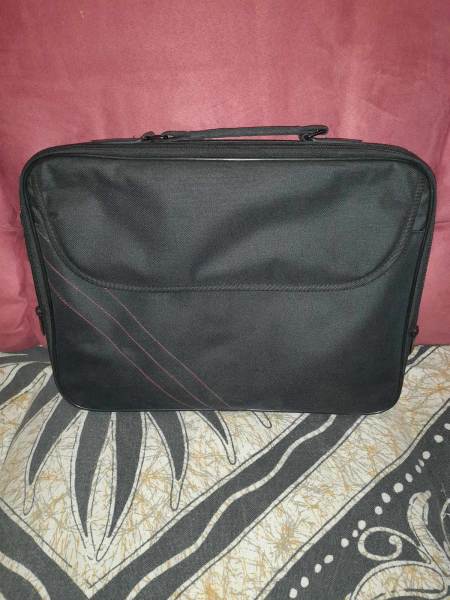 Sacoche pc portable 30 x 40 cm