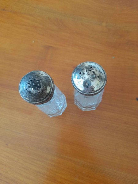 Vente Saliere et poivrier cristal et argent