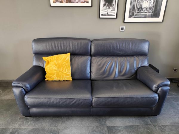 Vente Salon en cuir bleu marine trois et deux places