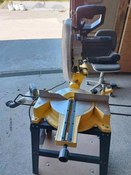 Vente Scie à onglet à 2 biseaux téles ac sup 2000w powx0