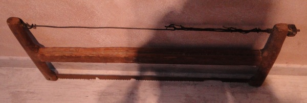 Scie &agrave; tenons, en bois de 82 cm - bon &eacute;tat pas cher