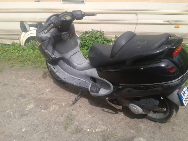 Annonce Scooter piaggio 125 x9 2017