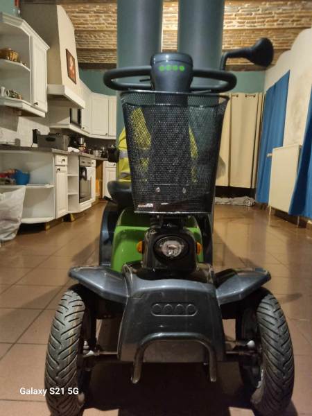 Vente Scooter pour personne à mobilité réduite
