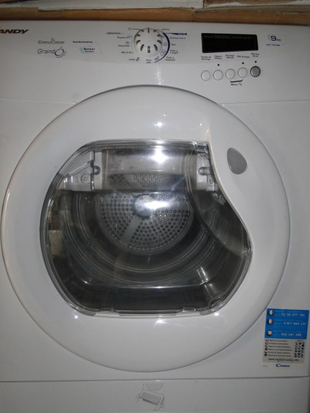 Seche linge a condensation 9 kg candy  neuf