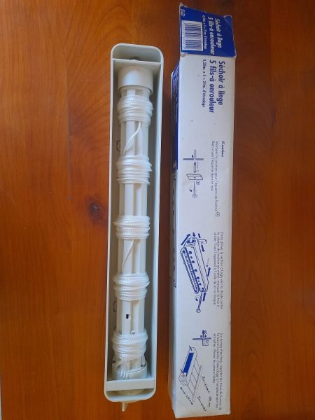 Séchoir à linge 5 fils à enrouleur