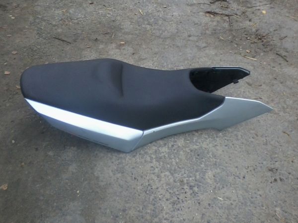 Selle apprillia 1000 rst 2001 pas cher