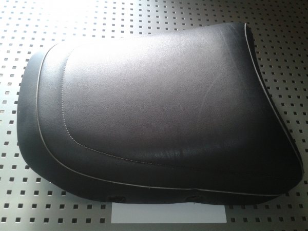 Selle arriére honda pc 800 pacific coast 1998 pas cher