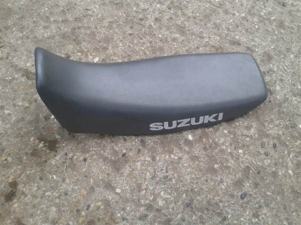 Vente Selle grise suzuki 650 drs se 1994