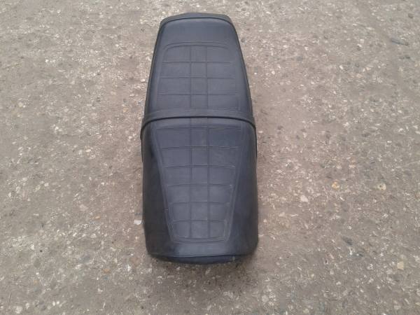 Selle honda 400 cbn 1982