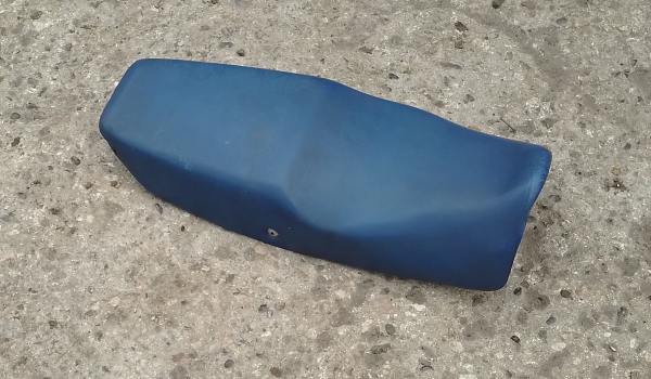 Selle suzuki 125 rgt gama 1986 pas cher
