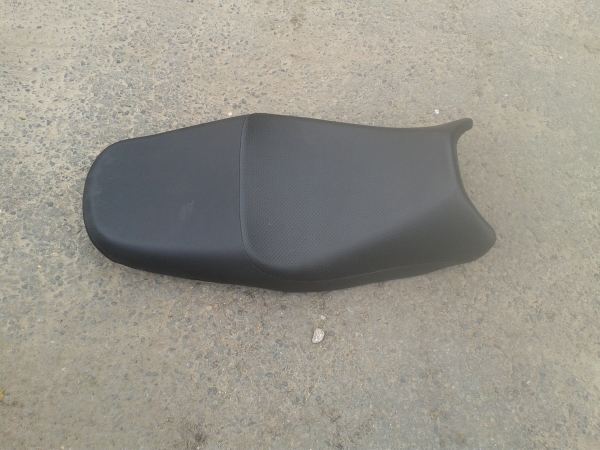 Selle suzuki gsf 1200 bandit 2002 pas cher