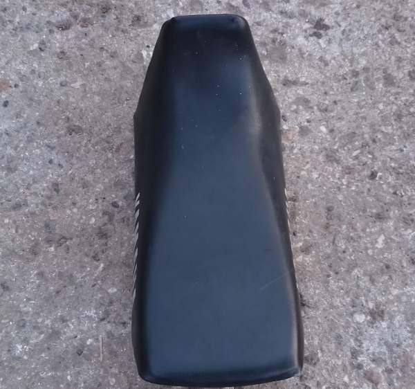 Annonce Selle yamaha 750 super t&eacute;n&eacute;r&eacute; 1994