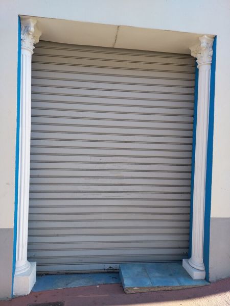 Annonce [septembre 2024] rideaux m&eacute;talliques &eacute;lectriques