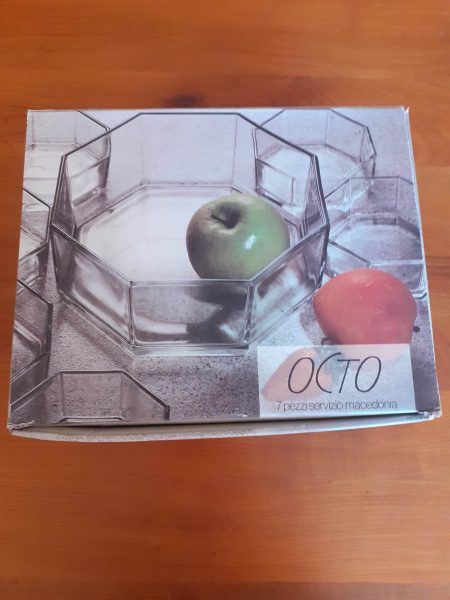 Annonce Service de table 7 pi&egrave;ces en verre transparent