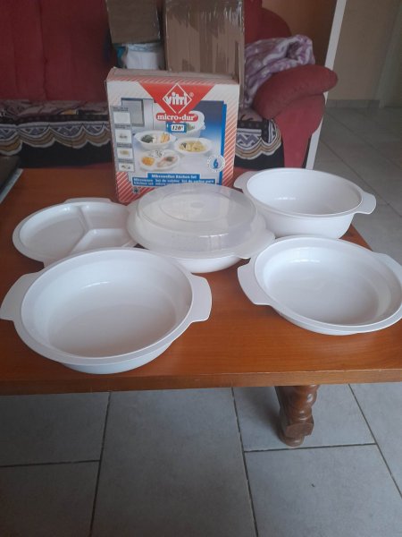 Annonce Set de micro ondes 6 pi&egrave;ces " vitri "