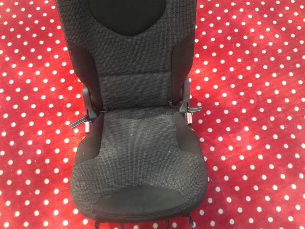 Siége arriére monospace