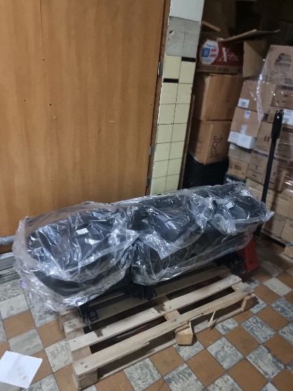 Annonce Sieges banquette cuir merc&eacute;d&egrave;s class v 250 447