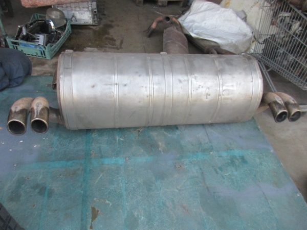 Silencieux d'&eacute;chappement pour ferrari mondial t pas cher