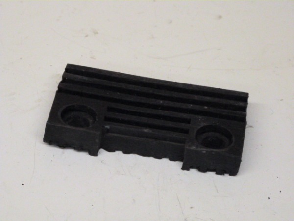 Silent bloc r&eacute;servoir   hyosung 125 gv aquila