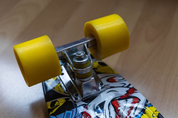Annonce Skateboard, planche &agrave; roulettes