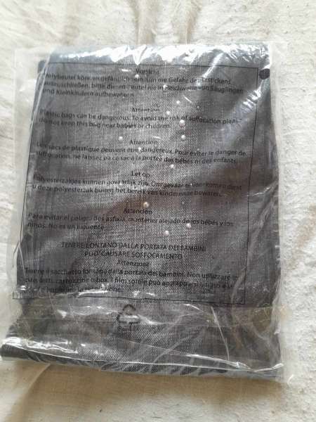 Annonce Slim'lift caresse jeans noir avec strass