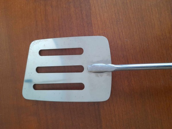 Spatule à viande pas cher