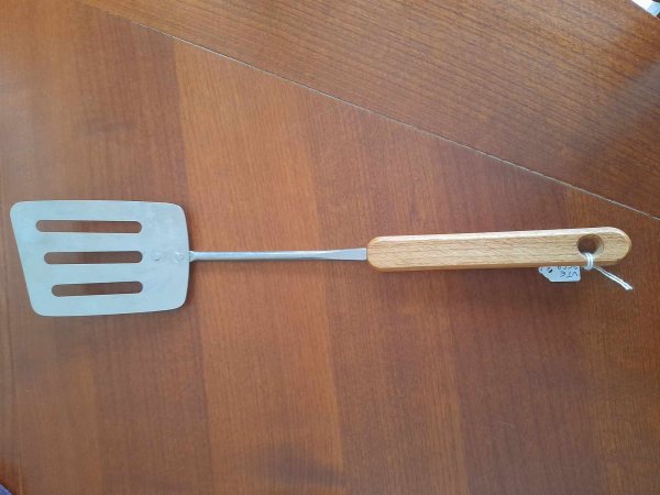 Spatule à viande