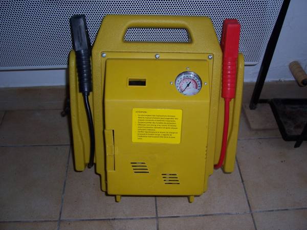 Vente Starter jumper 12 v 2 en 1 neuf