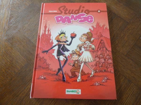 Studio dance 8 auteur : crip/beka