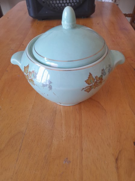 Sucrier en porcelaine de gien