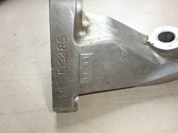 Support de fixation moteur ferrari 348 pas cher