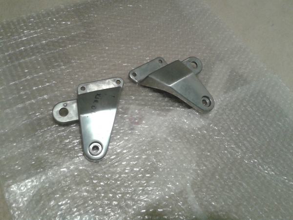 Annonce Support phare yamaha 1300 xjr 2004