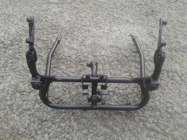 Support t&eacute;te de fourche honda 125 nsr 2002