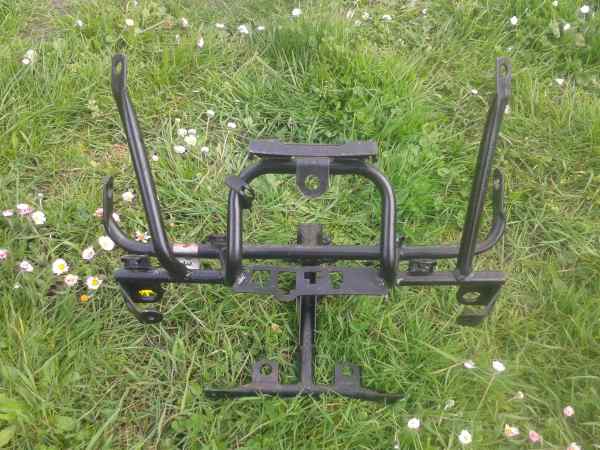 Vente Support t&eacute;te de fourche honda 750 africa twin 1993