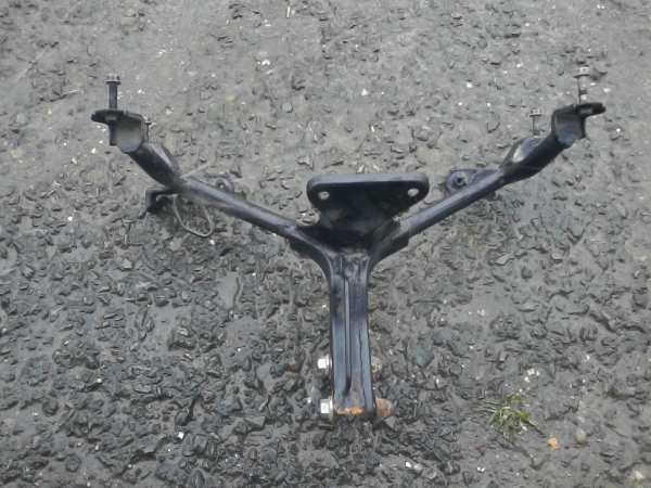 Support t&eacute;te de fourche kawsaki zxr 750 1996 pas cher