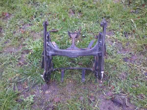 Support t&eacute;te de fourche suzuki 1100 gsxf 1994