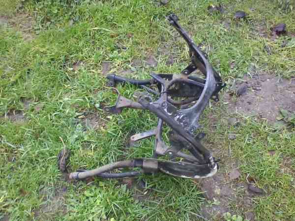 Support t&eacute;te de fourche suzuki 1100 gsxf 1994 pas cher