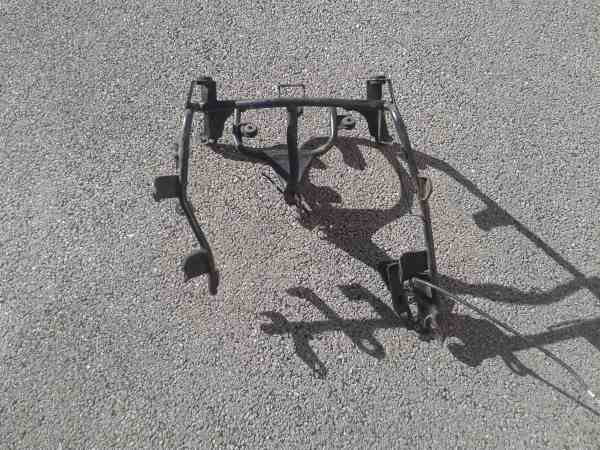 Vente Support t&eacute;te de fourche  yamaha 750 fz 1992