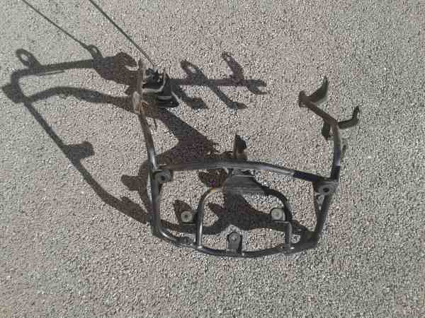 Support t&eacute;te de fourche  yamaha 750 fz 1992 pas cher