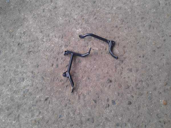 Supports radiateurs yamaha 125 yz 1984