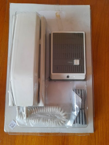 Syst&egrave;me complet d'interphone ( vintage)
