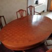 Table, 6 chaises, buffet, petite table
