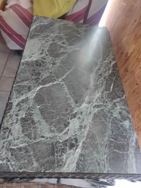 Annonce Table en marbre