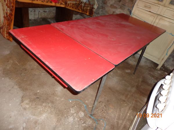 Table  formica