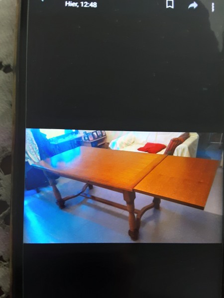 Table rectangulaire en bois massif avec rallonges