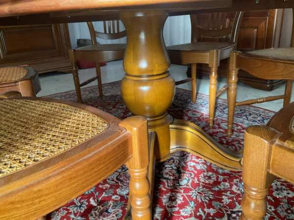 Vente Table style louis philippe + 6 chaises