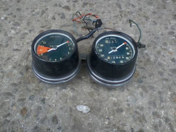 Tableau de bord honda 250 cb 1978 pas cher